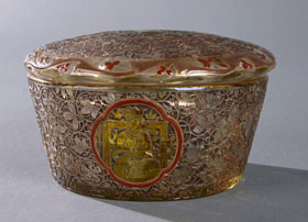 Glass-Box-and-Cover-by-Galle